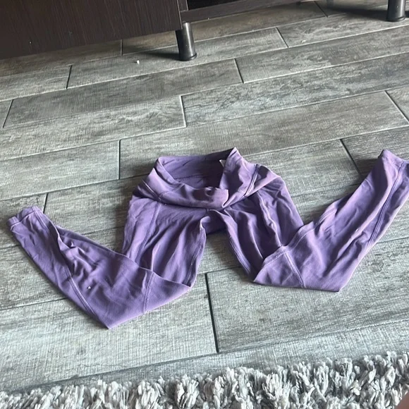 Purple girls athleta leggingss - Picture 4 of 5